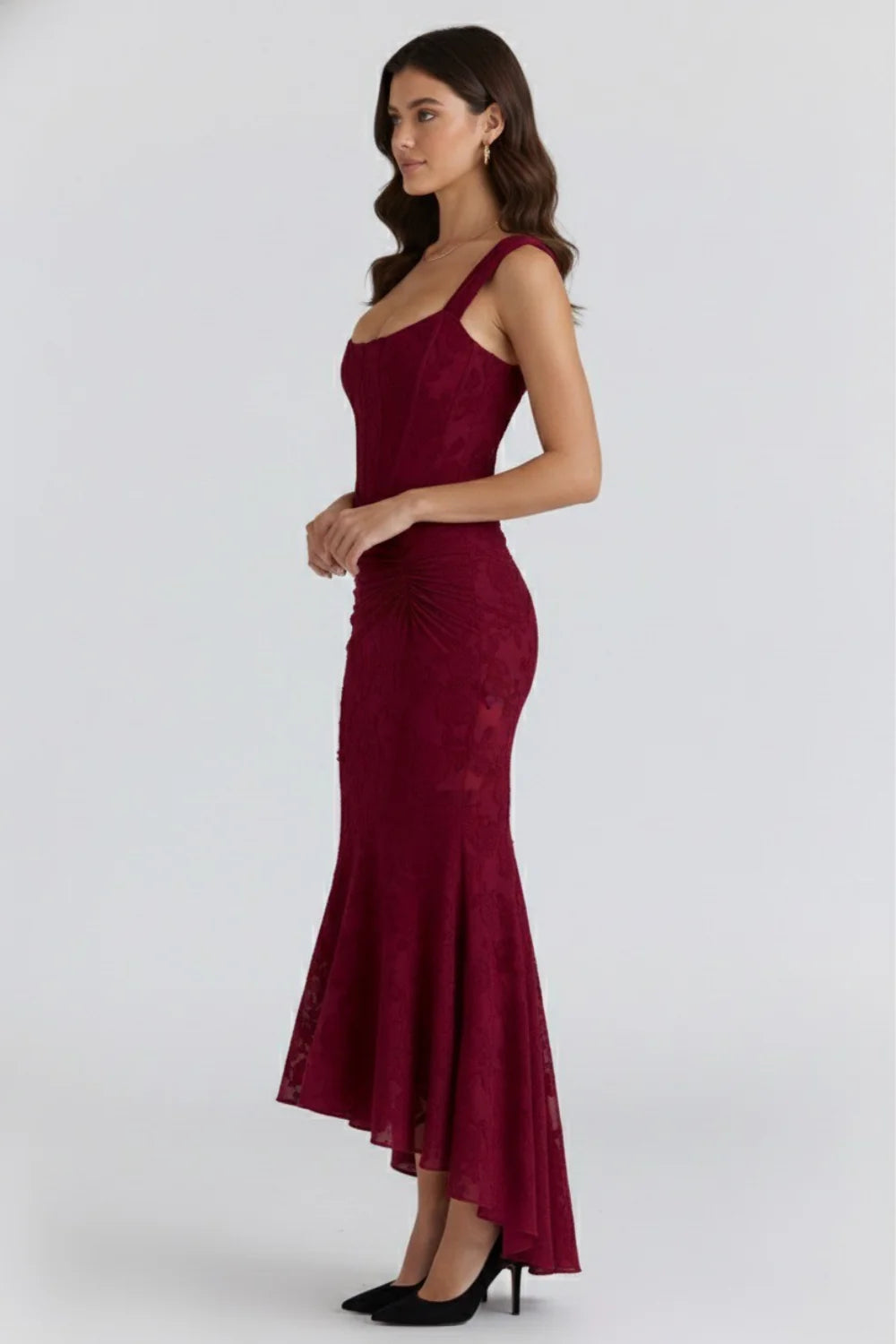 Vestido bustier Veska Ainhoa, en color negro, con diseño ajustado y detalles elegantes, ideal para ocasiones especiales.