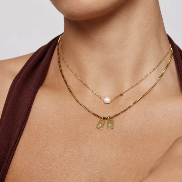 Collar chapa iniciales