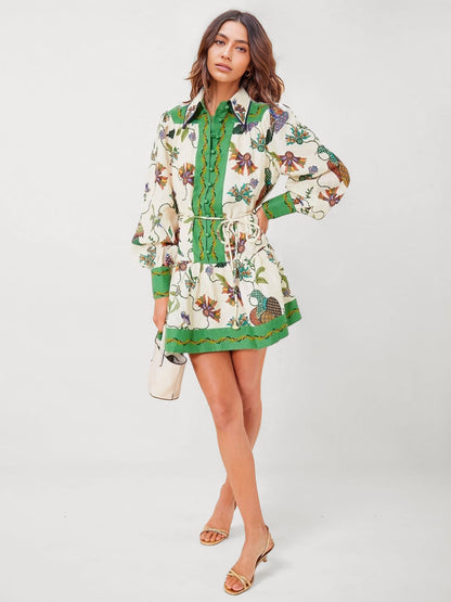 VESTIDO MINI CAMISERO ESTAMPADO CON CINTURA AJUSTABLE - Veska 