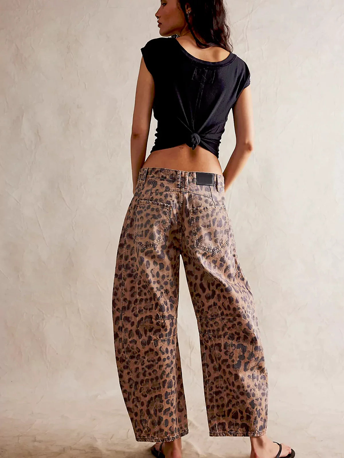 Leopard Print Barrel Jeans - Veska 