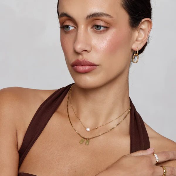 Collar chapa iniciales