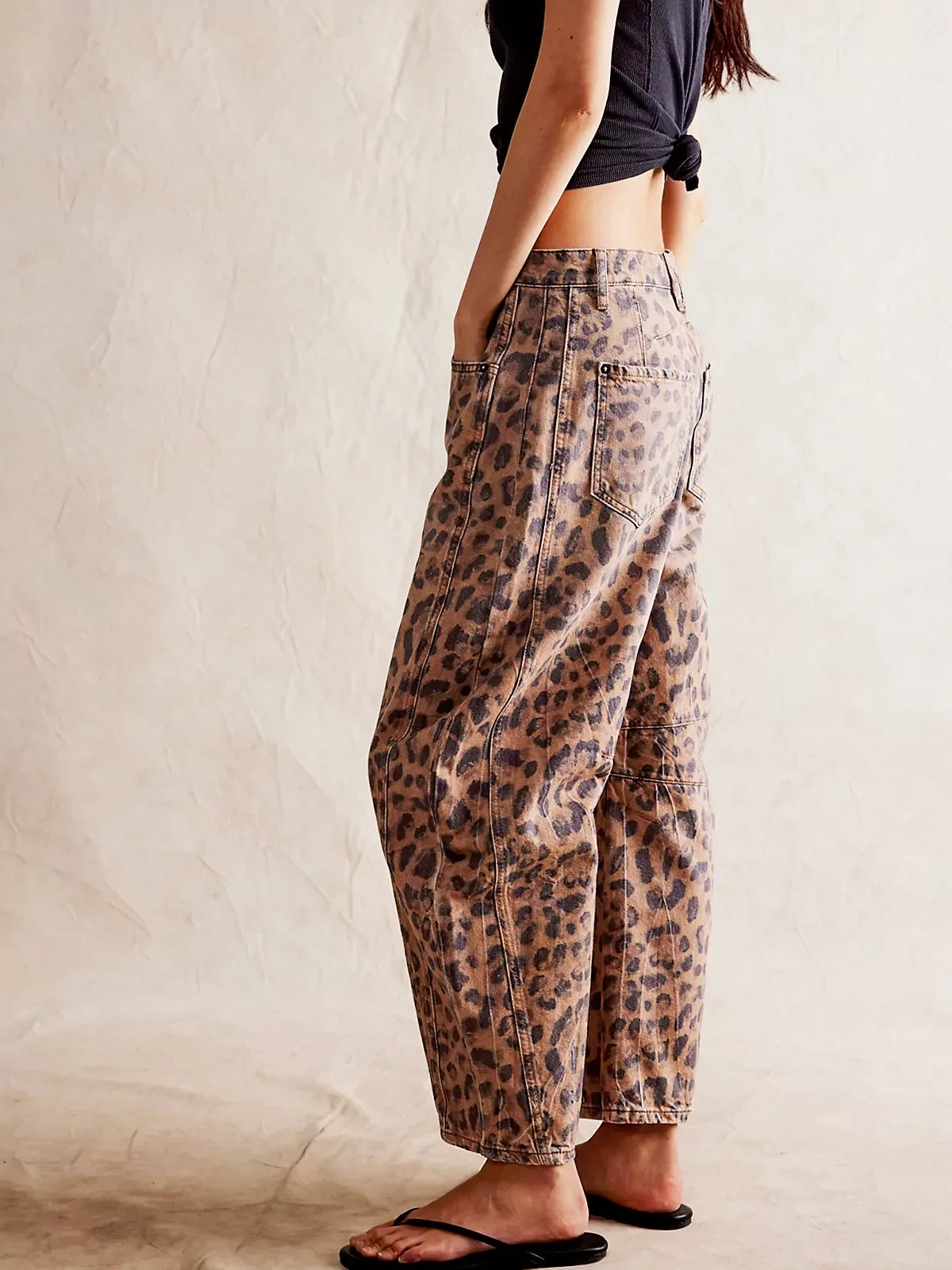 Leopard Print Barrel Jeans - Veska 