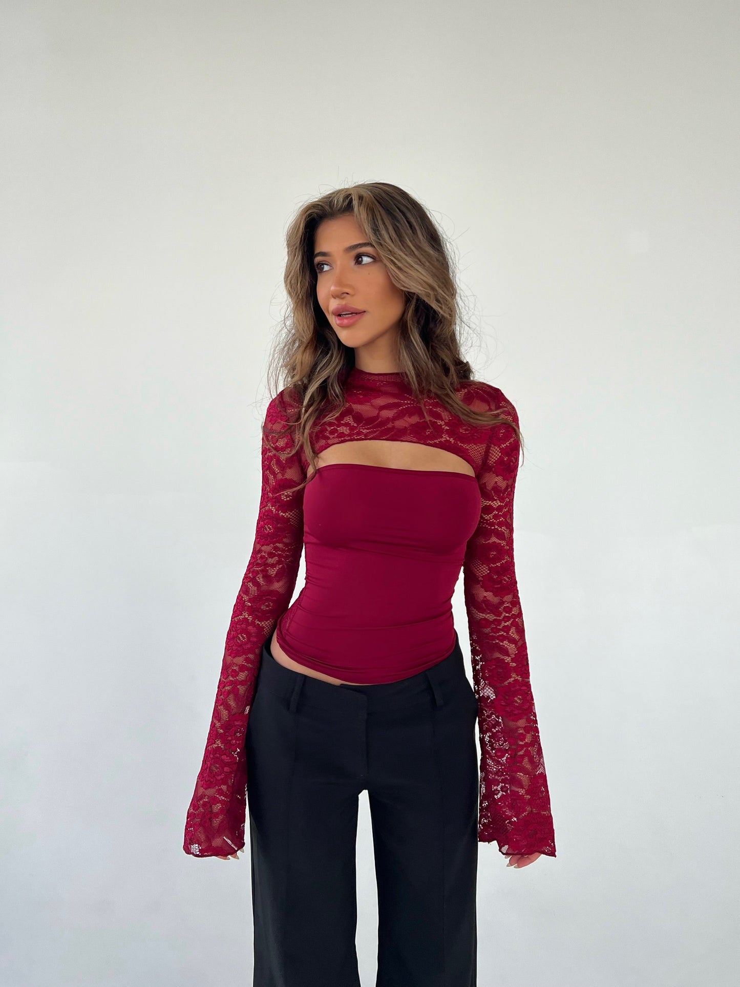 ARIA | Lace Top - Veska 