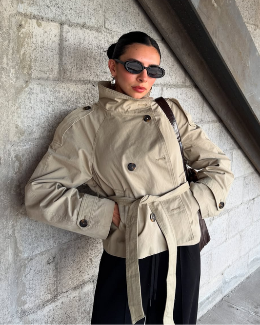 ARIA | Short Trench Coat - Veska 