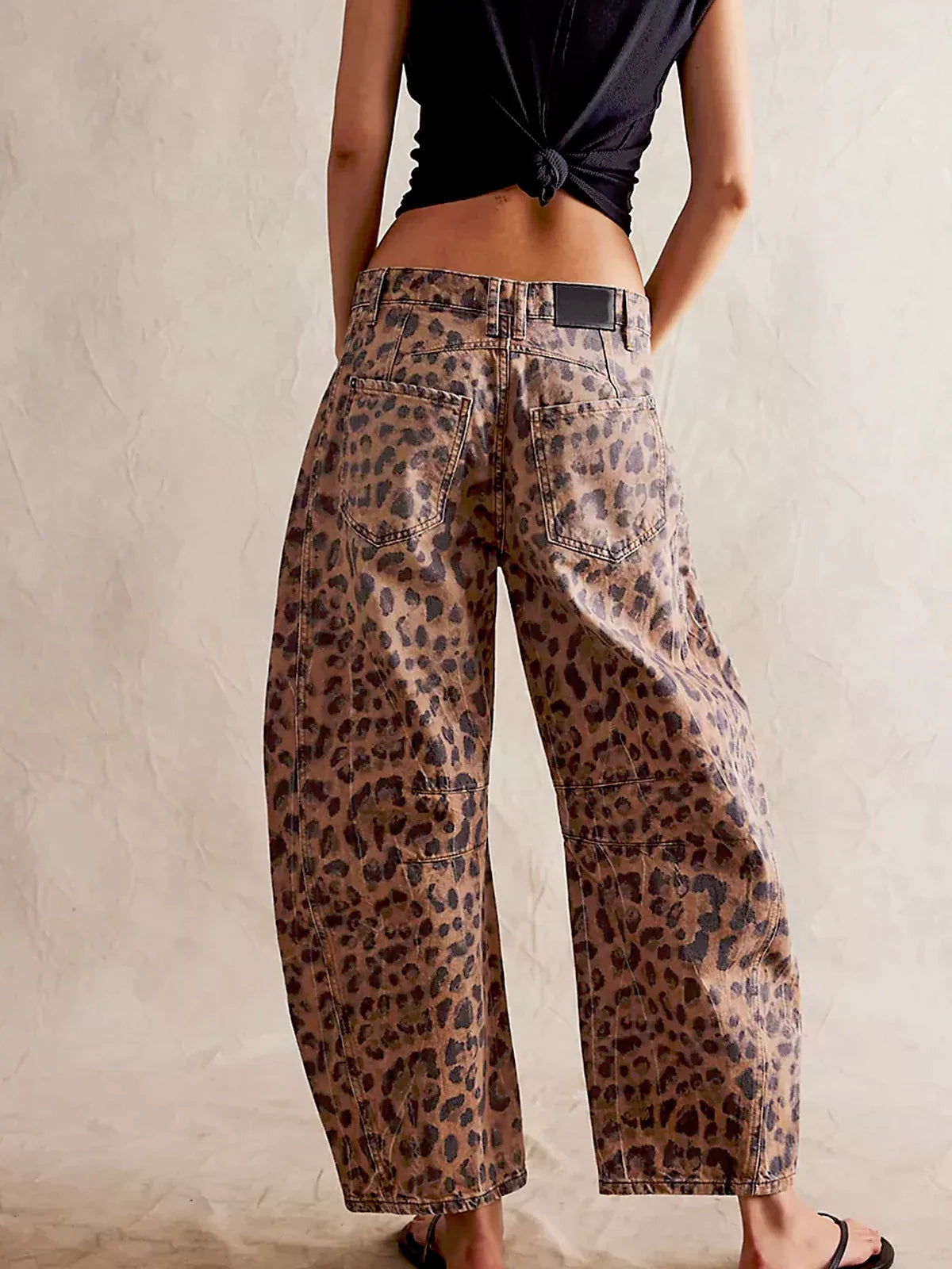 Leopard Print Barrel Jeans - Veska 