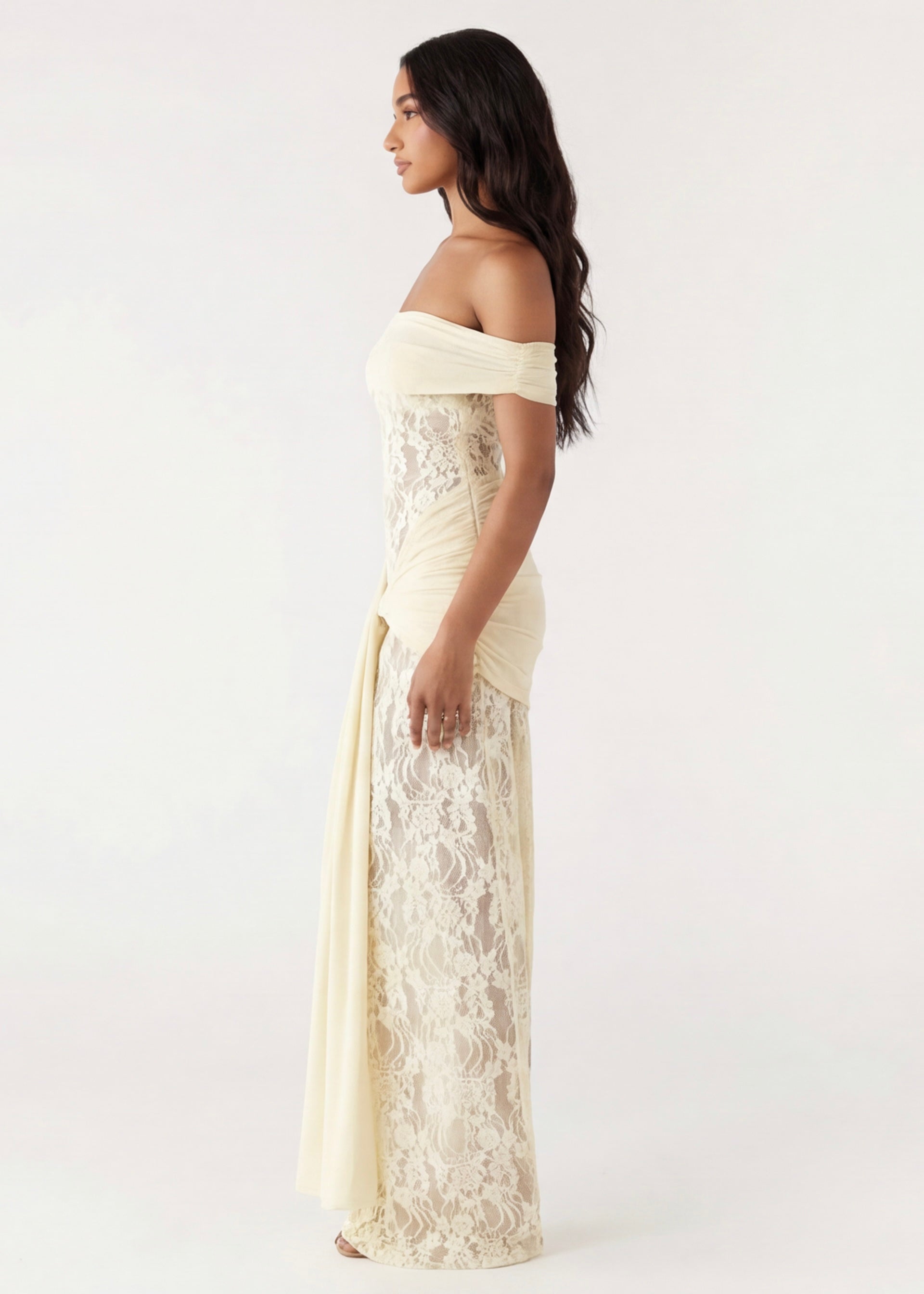 ARIA | Lace Gown Maxi - Veska 