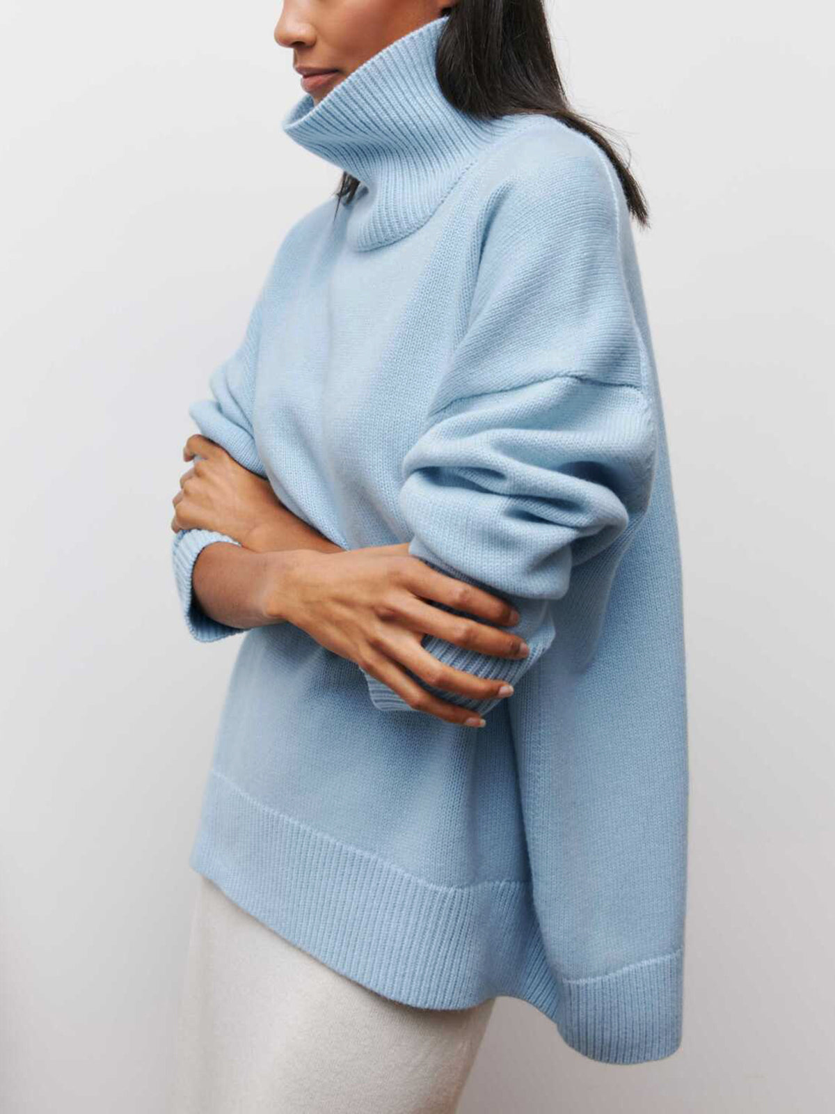 JERSEY OVERSIZE DE CUELLO ALTO - Veska 