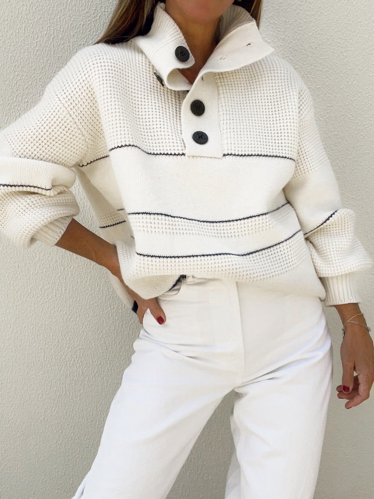 JERSEY CON CUELLO ABIERTO Y BOTONES - Veska 