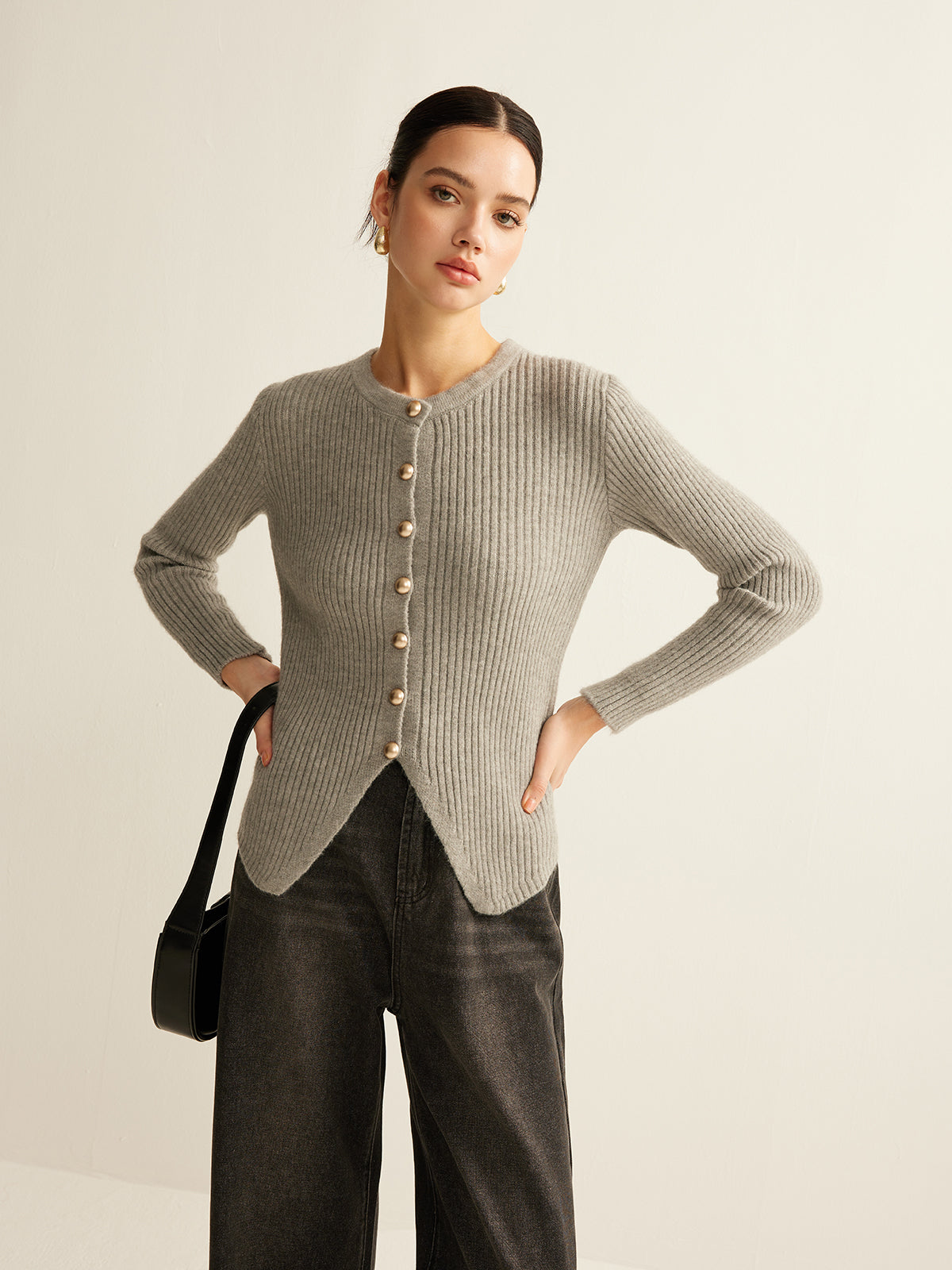 CARDIGAN CON BOTONES Y ABERTURA LATERAL - Veska 