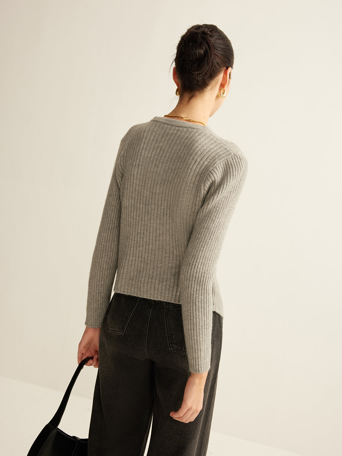 CARDIGAN CON BOTONES Y ABERTURA LATERAL - Veska 