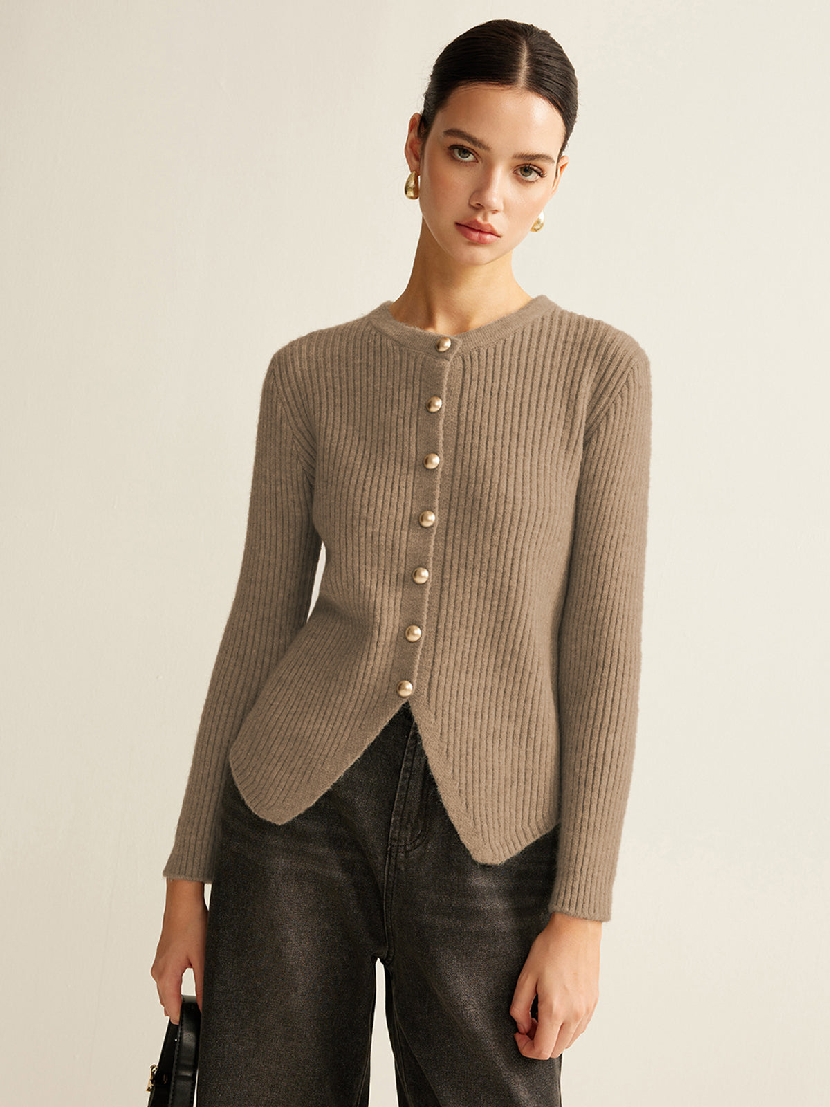 CARDIGAN CON BOTONES Y ABERTURA LATERAL - Veska 