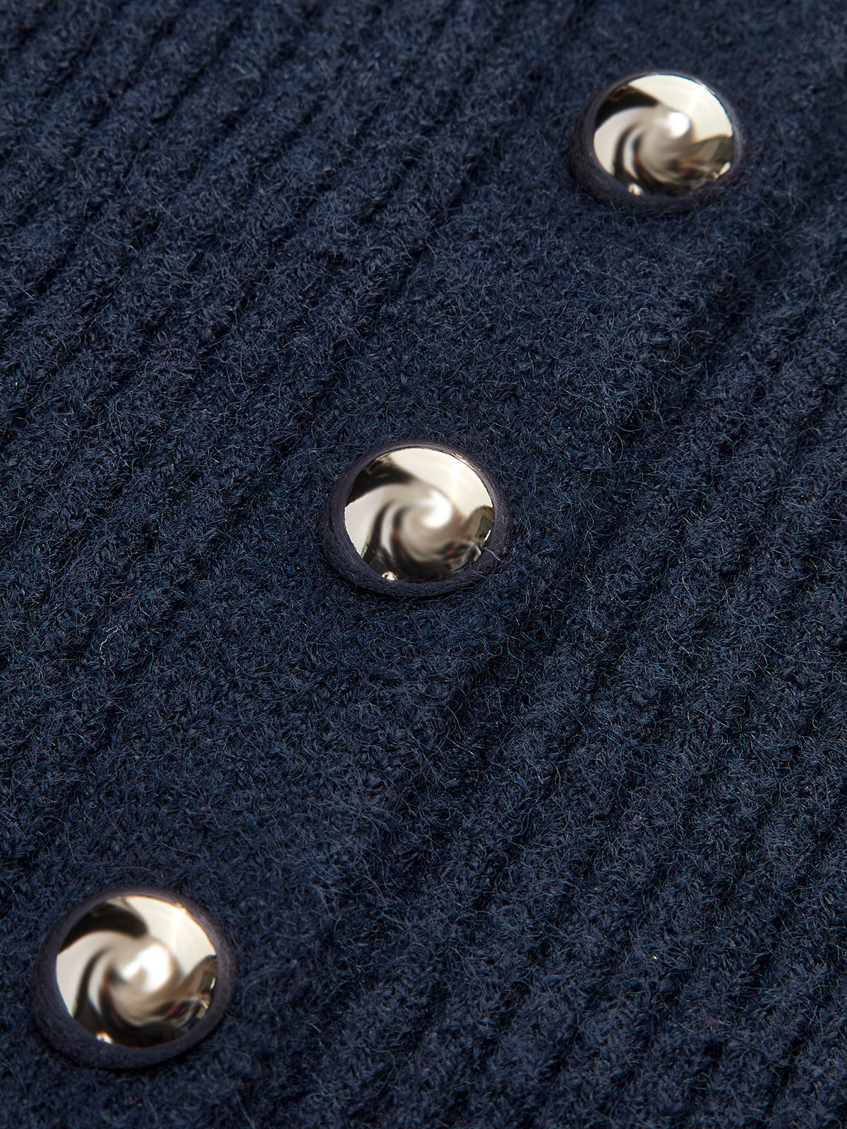 CARDIGAN CON BOTONES Y ABERTURA LATERAL - Veska 