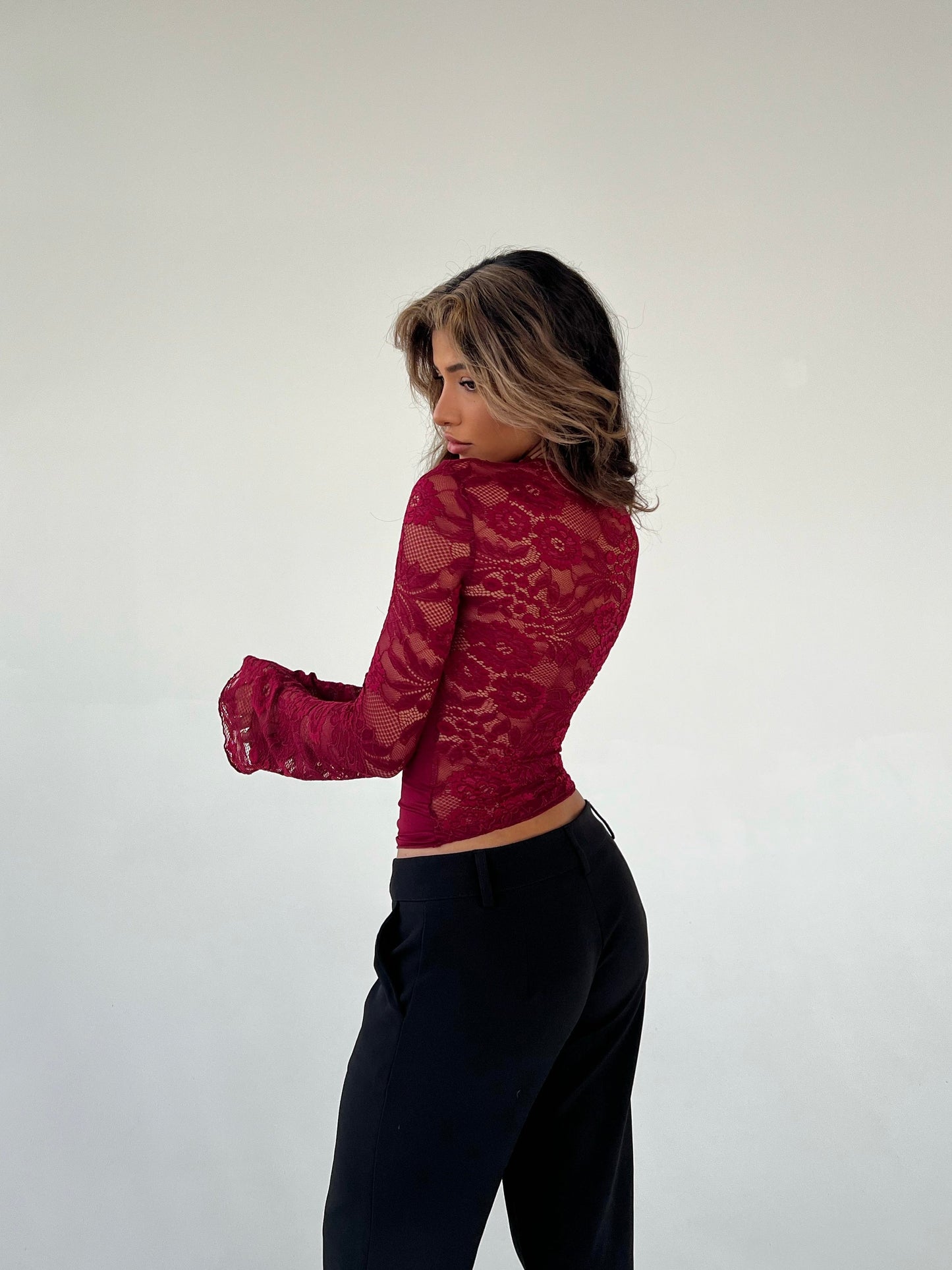 ARIA | Lace Top - Veska 