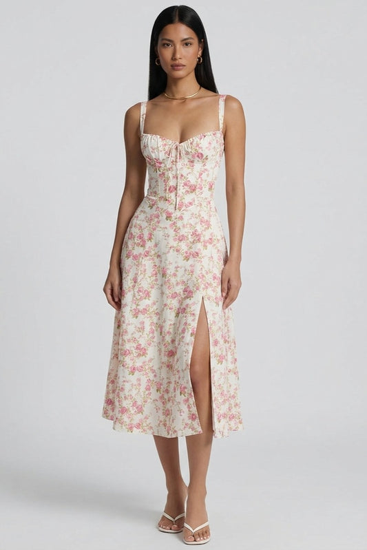 Vestido bustier de EVA de la marca Veska, en color negro, con diseño ajustado y escote elegante.