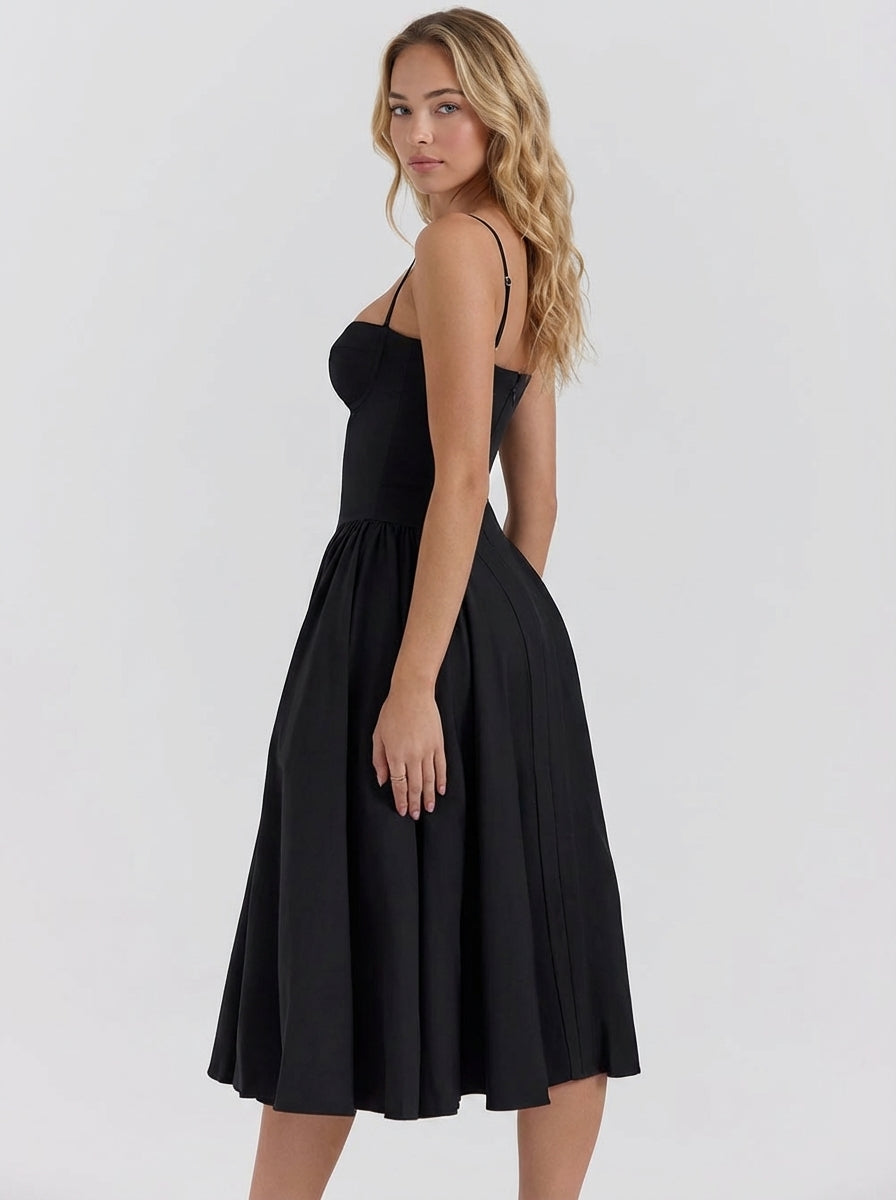 Vestido bustier Veska Annie en color neutro, con diseño ajustado y detalles elegantes, mostrado en la imagen 202604071101_24.