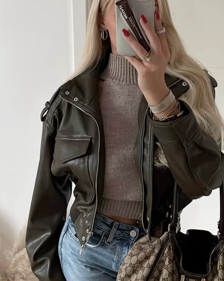 ARIA | Atlas Cropped Leather Jacket - Veska 