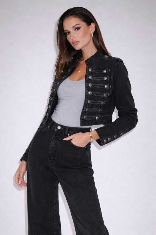 CHAQUETA CORTA ESTILO MILITAR CON BOTONES - Veska 