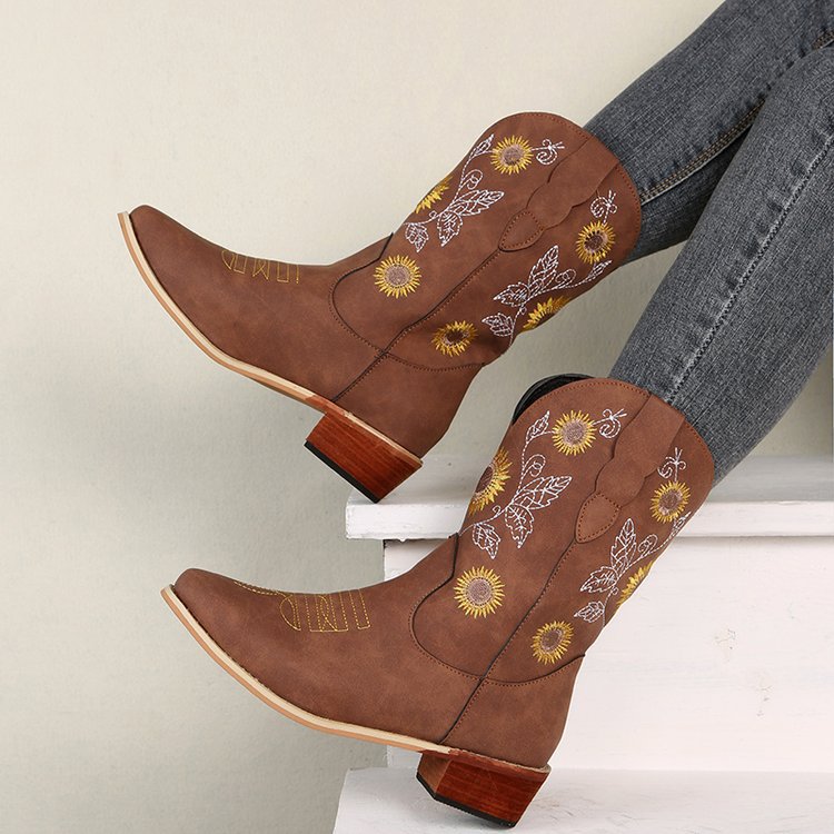 Embroidered sunflower figure fashion Martin boots - Veska 