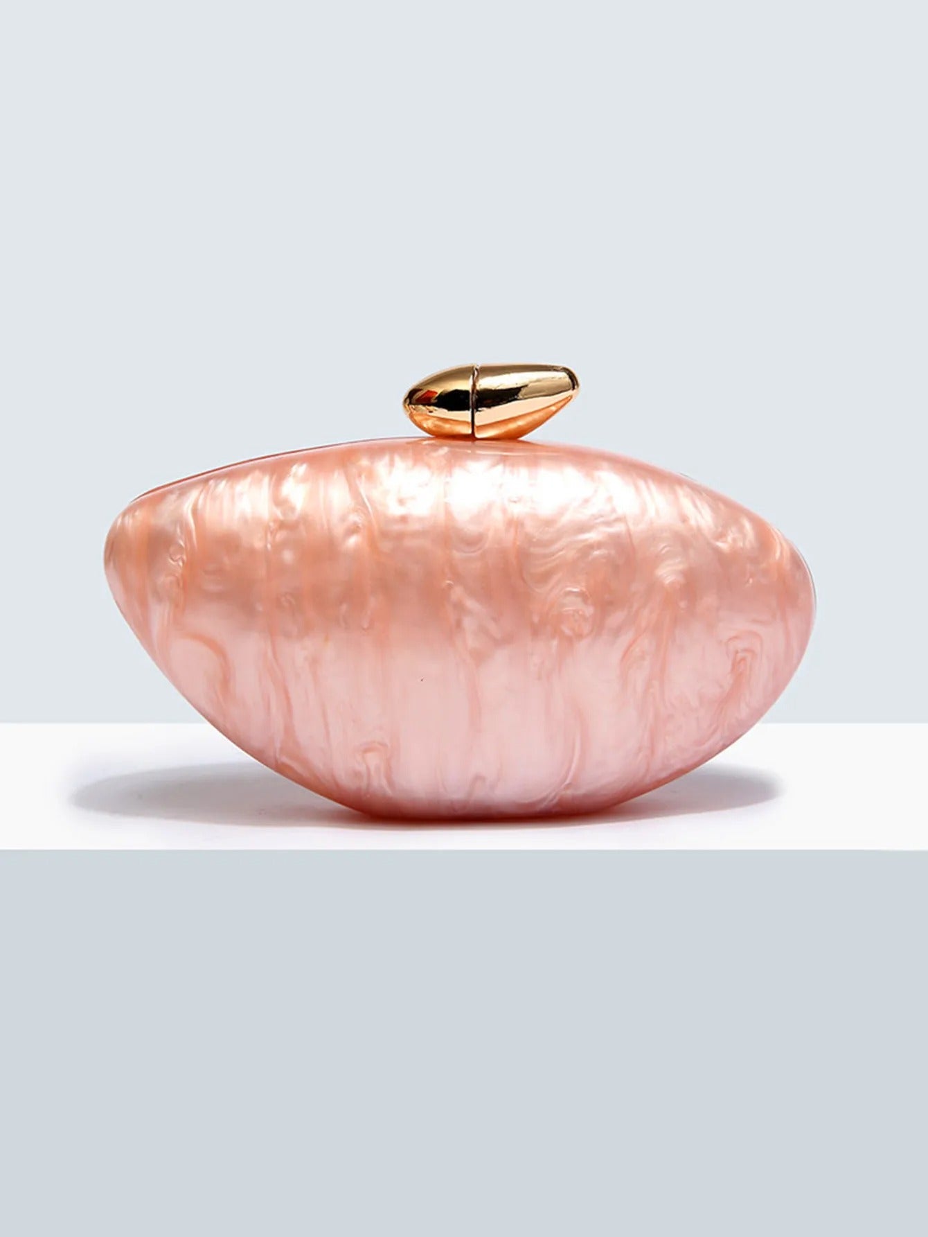 Clutch Mallorca I Perla de Veska, bolso de mano con diseño elegante y detalles en perla, ideal para ocasiones especiales.