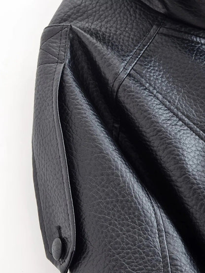 CHAQUETA DE CUERO ASIMÉTRICA - Veska 