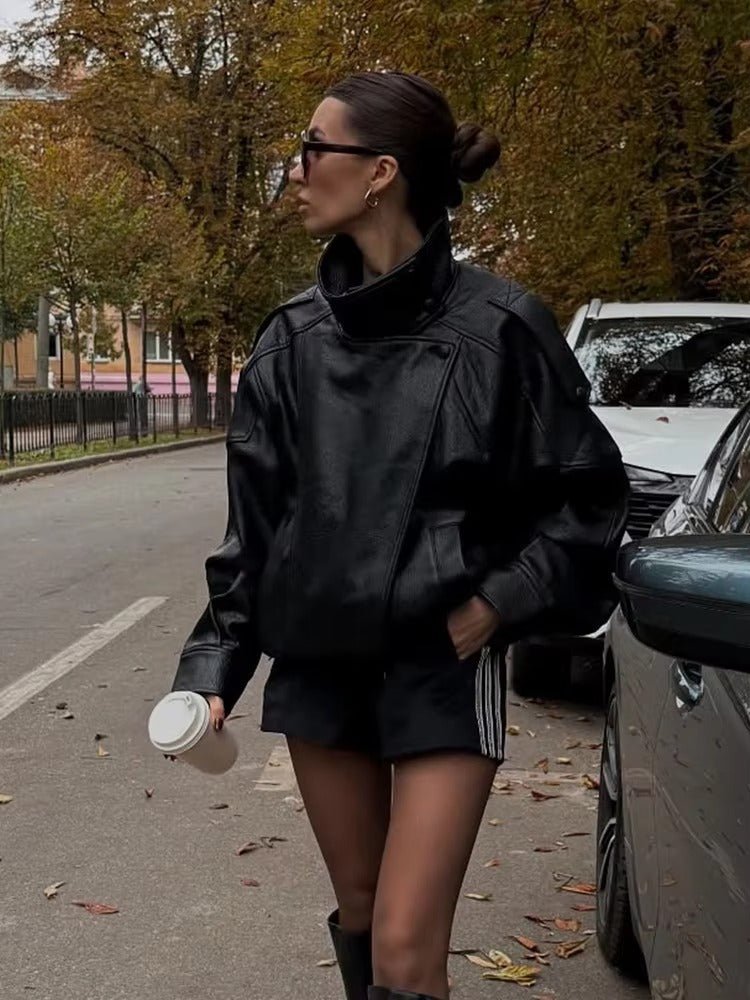 CHAQUETA DE CUERO ASIMÉTRICA - Veska 