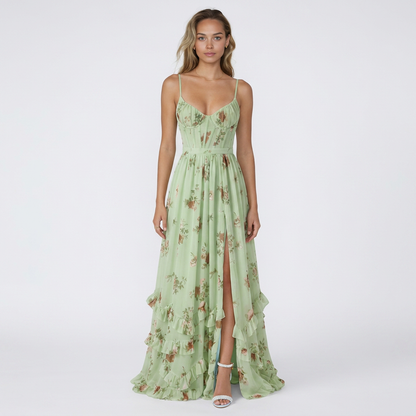 Vestido Veska Veronica con escote en V y volantes, diseño elegante y femenino, en tonos suaves con detalles de volante.